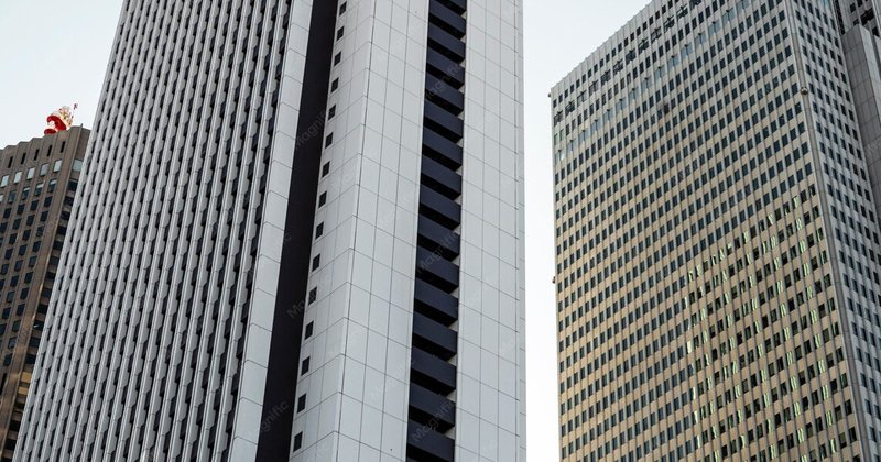 UniEvo-VL ensina IA multimodal a melhorar sozinha sem professor